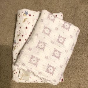 Aden and Anais swaddle blankets